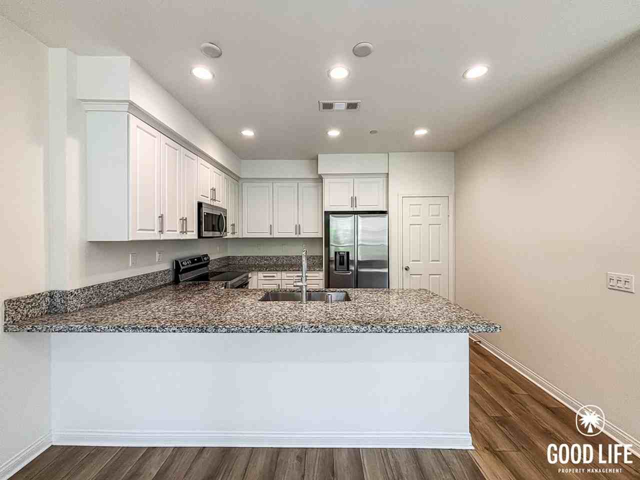1923 Cicely St - Photo 5 of 30