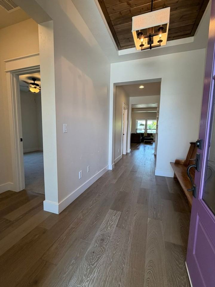 1432 N Glen Aspen Ave - Photo 3 of 50