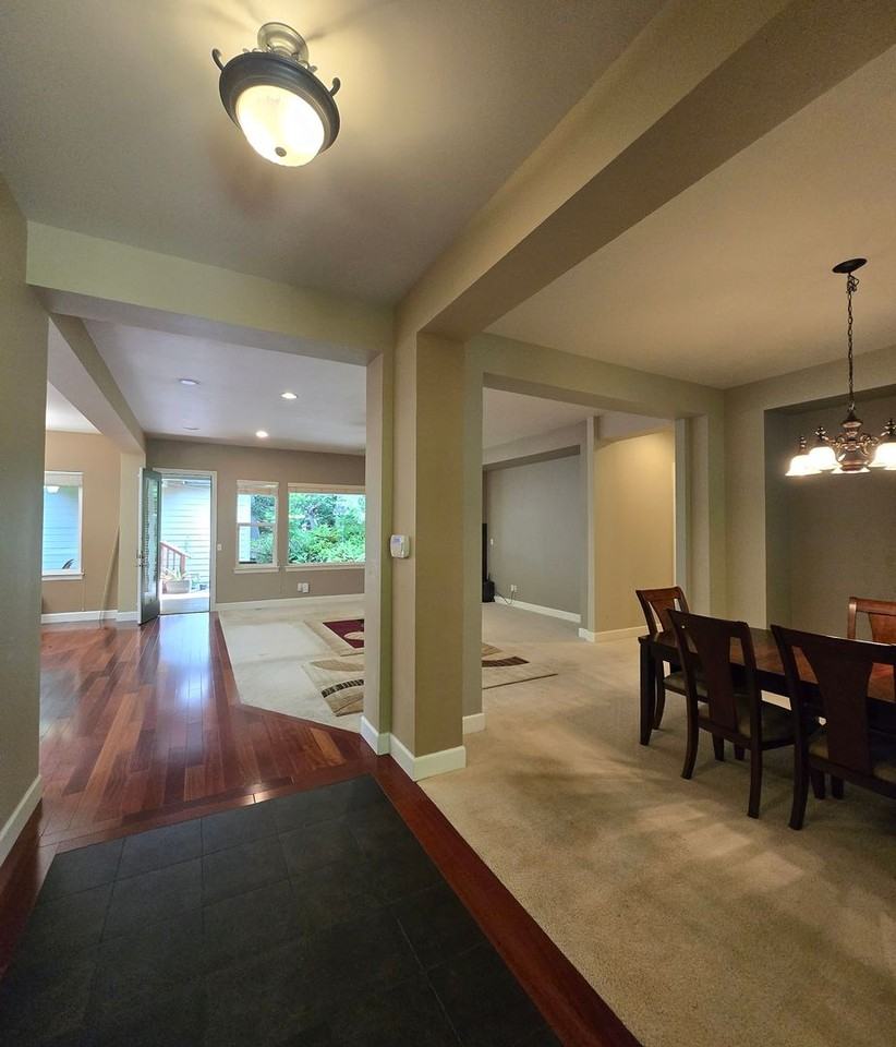 81 Mount Constance Way - Photo 5 of 39