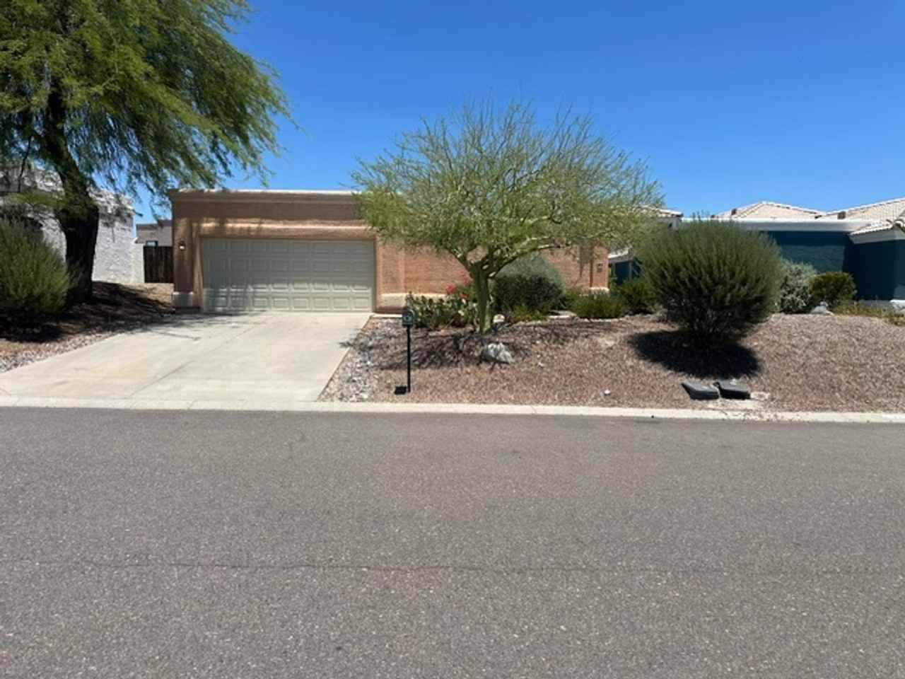 17216 E Salida Dr - Photo 2 of 50