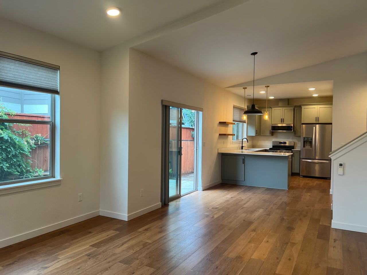 40 William Way - Photo 4 of 31