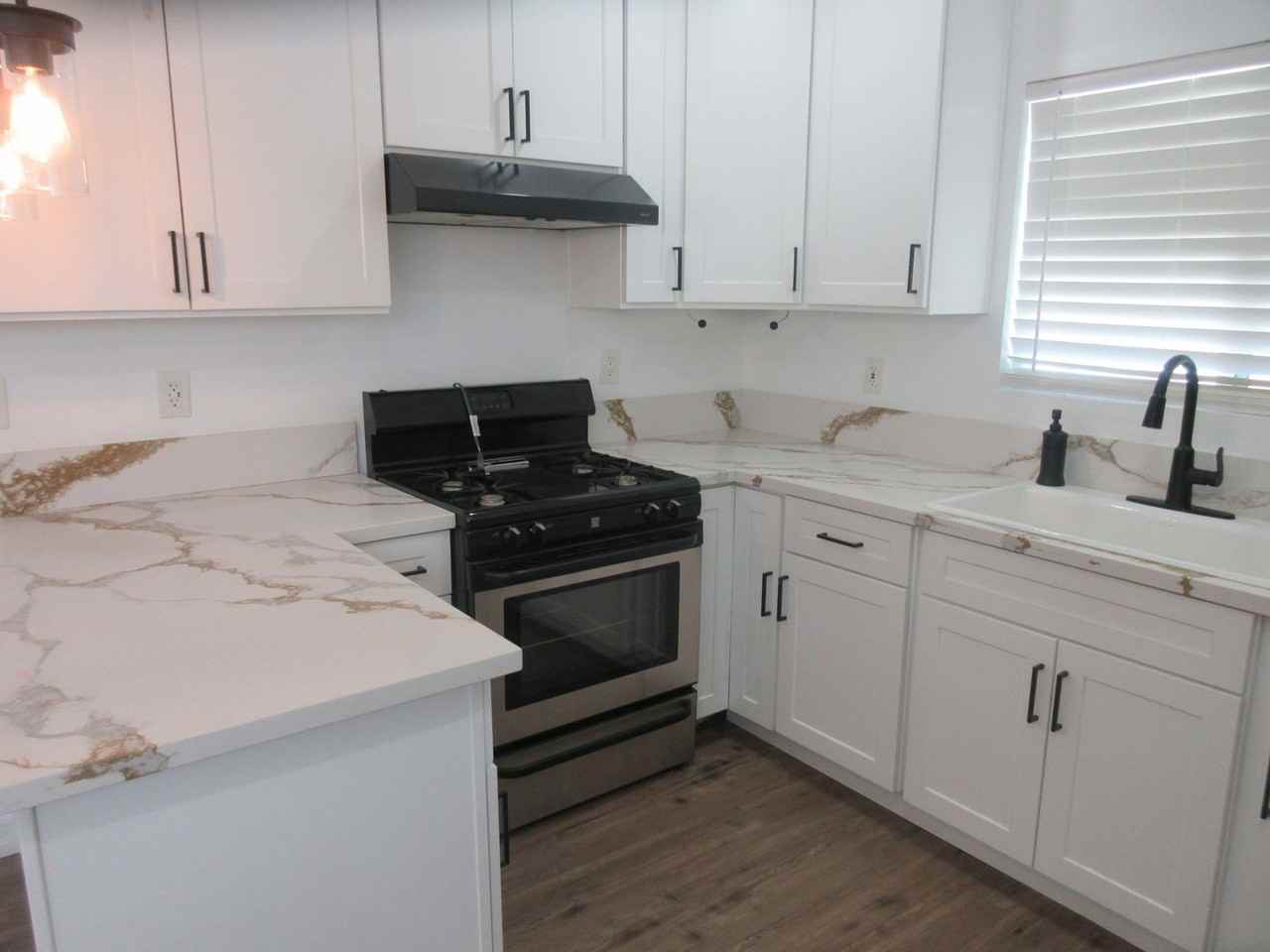13343 Herron St - Photo 2 of 18
