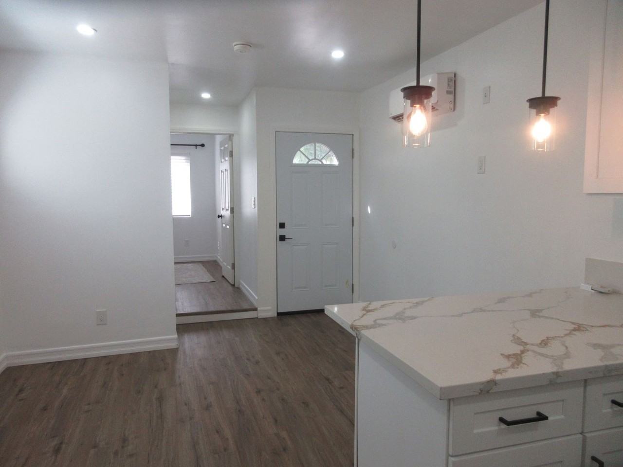 13343 Herron St - Photo 4 of 18