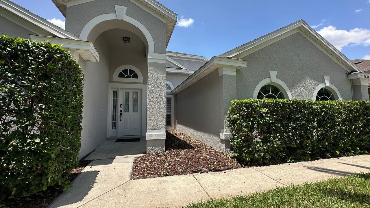 1626 River Birch Ave - Photo 2 of 42
