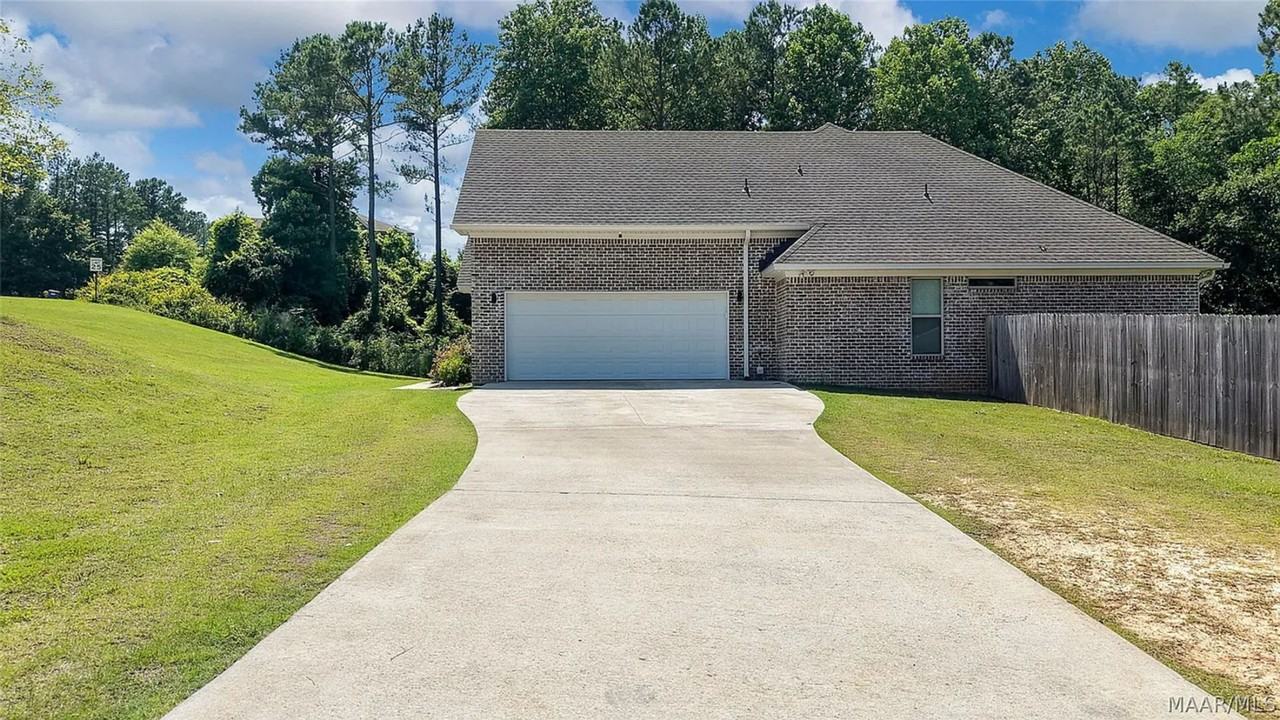 397 Southern Hills Dr - Photo 3 of 35