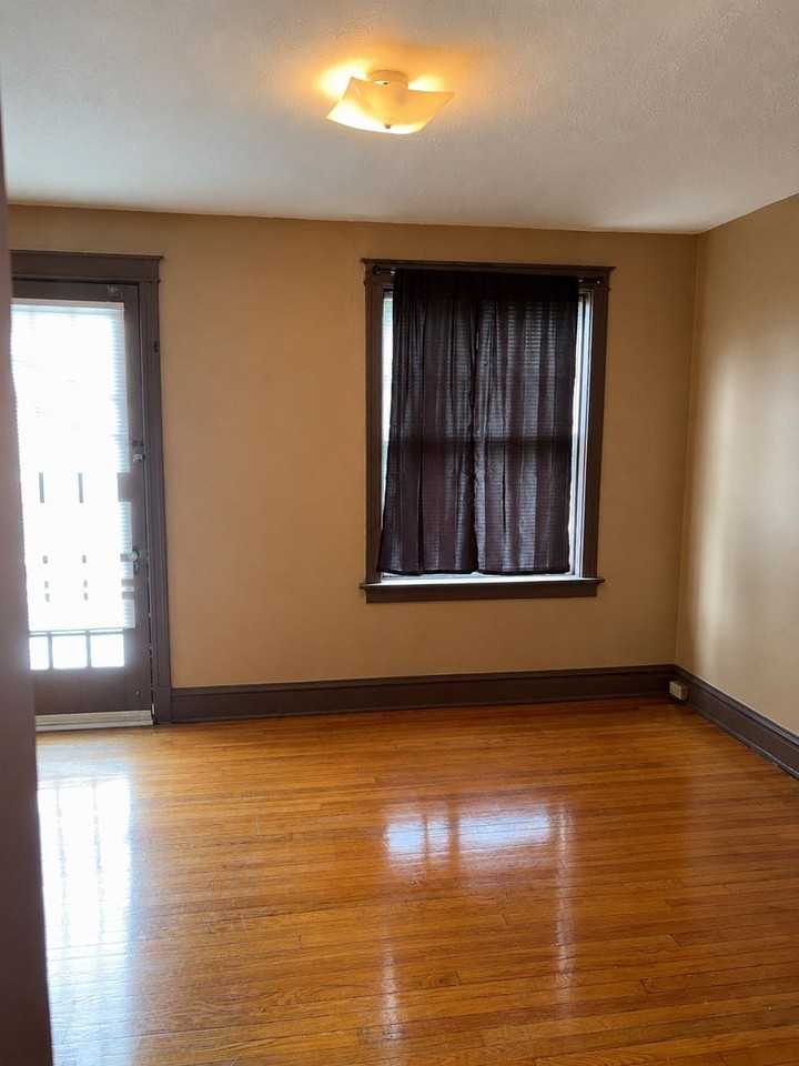 5107 S Broadway - Photo 2 of 12