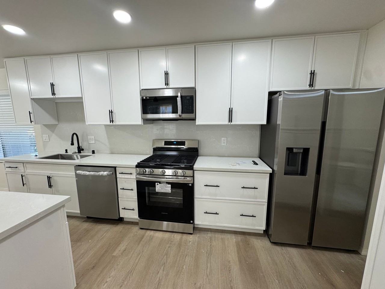1058 Benjamin Pl - Photo 4 of 19