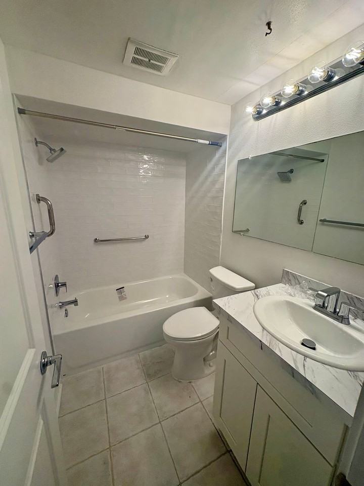4347 Rustic Dr - Photo 6 of 12