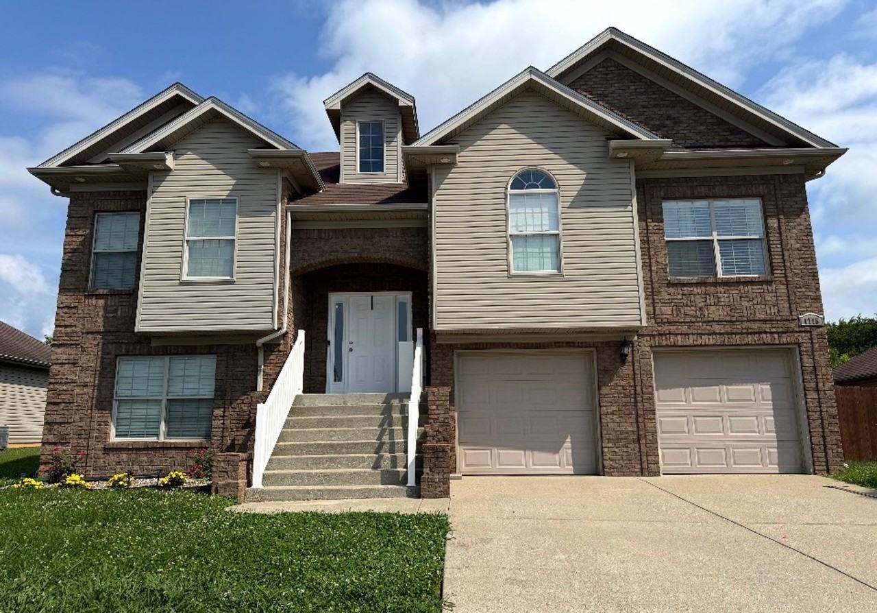 1715 W Crocus Dr - Photo 2 of 3