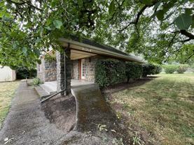 2430 Se Park Ave - Photo 1 of 1