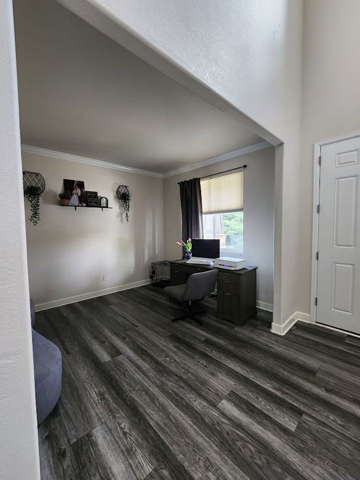 7546 Sabino Ln - Photo 4 of 31