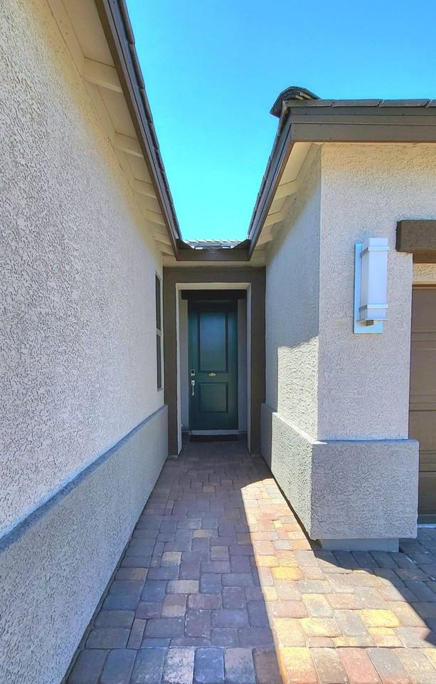 5991 Trevano Ave - Photo 4 of 42