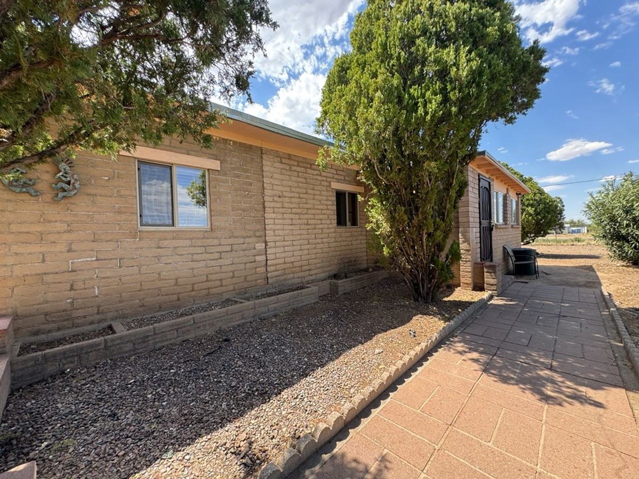 4818 S Santa Elena Ave - Photo 3 of 24