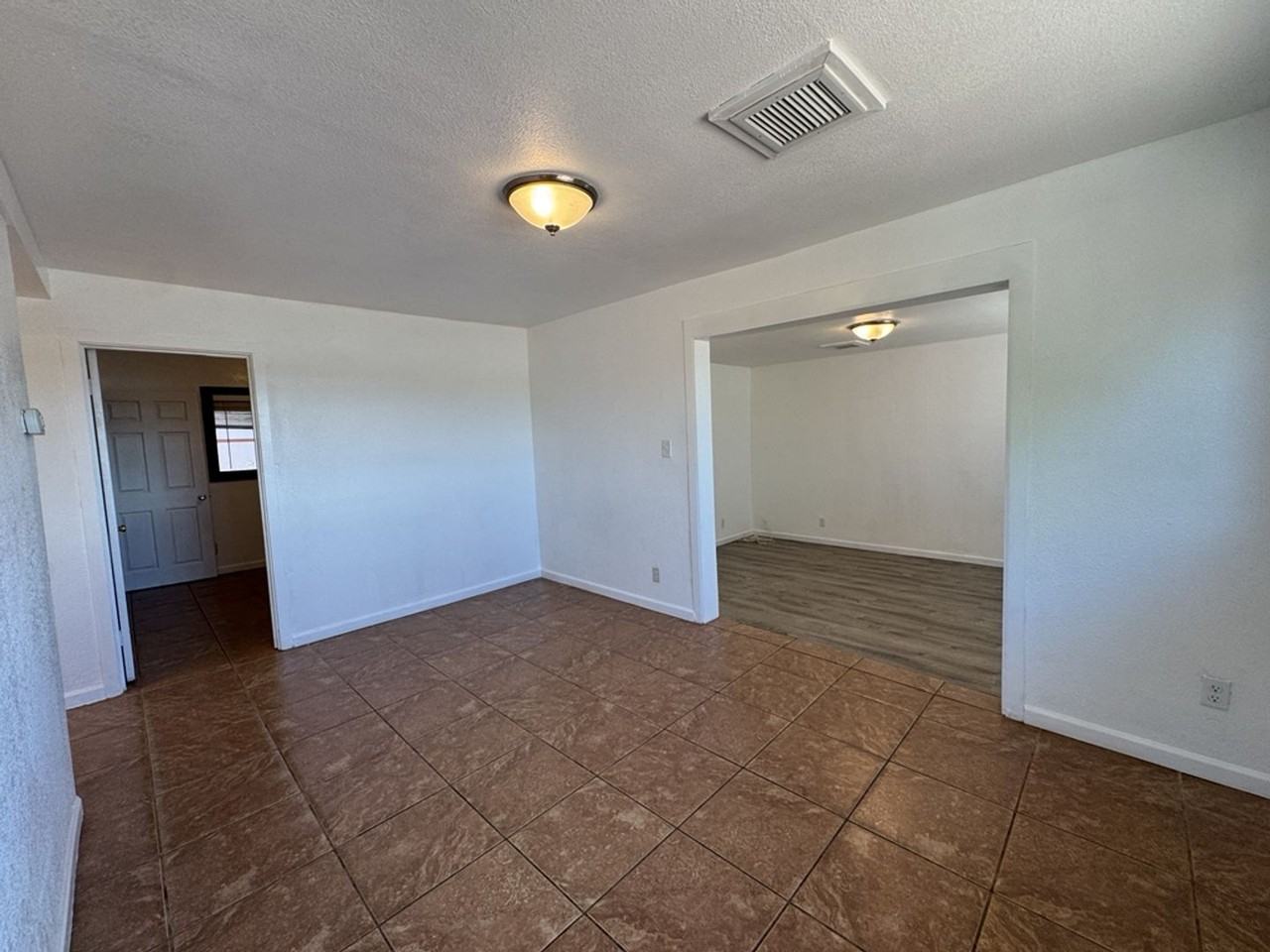 4818 S Santa Elena Ave - Photo 6 of 24