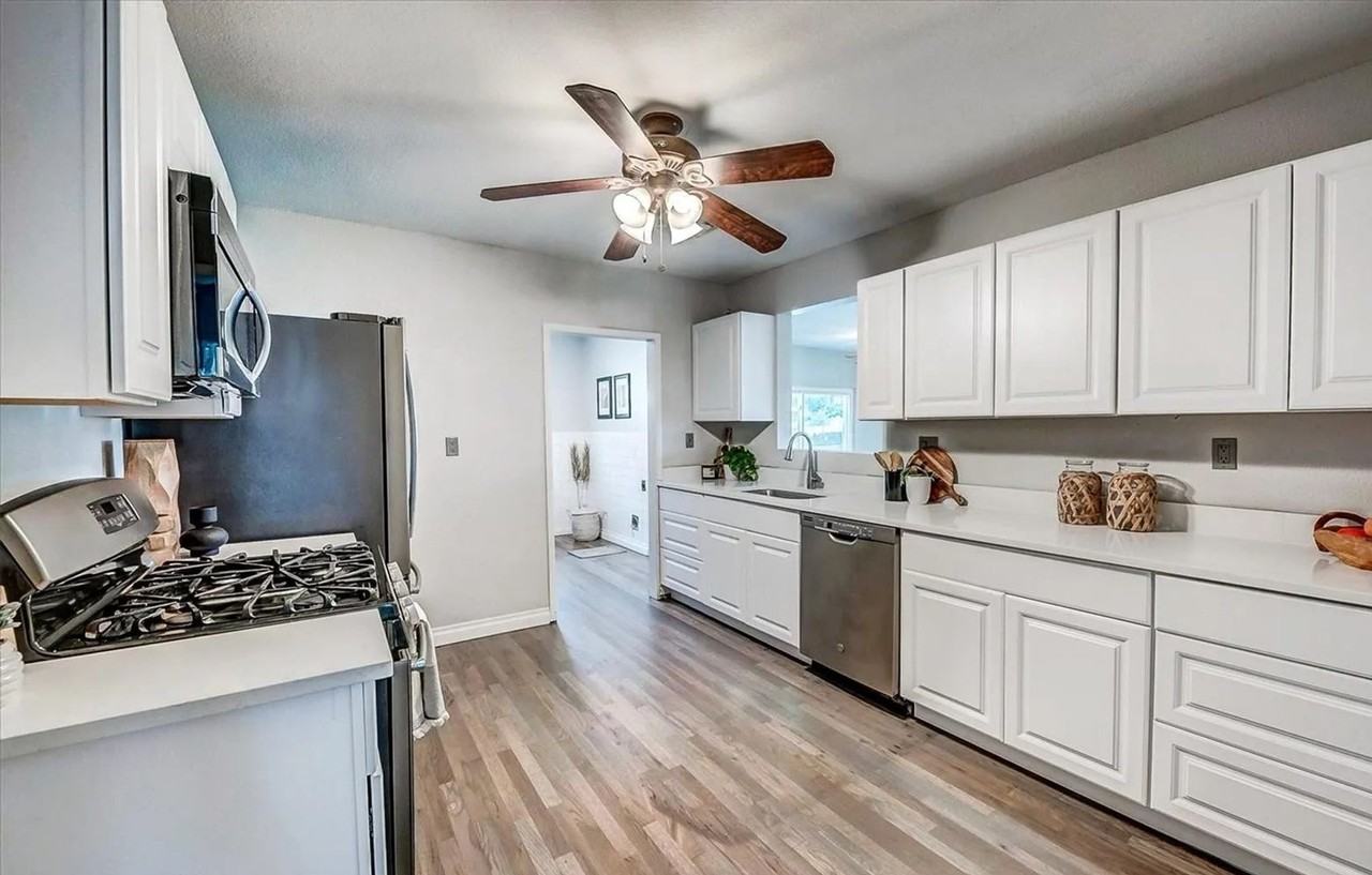 4860 Eliot St - Photo 6 of 20