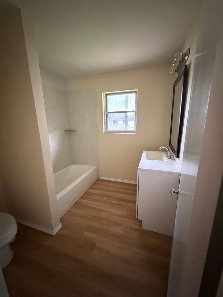 108 E Santa Anna Dr - Photo 4 of 13