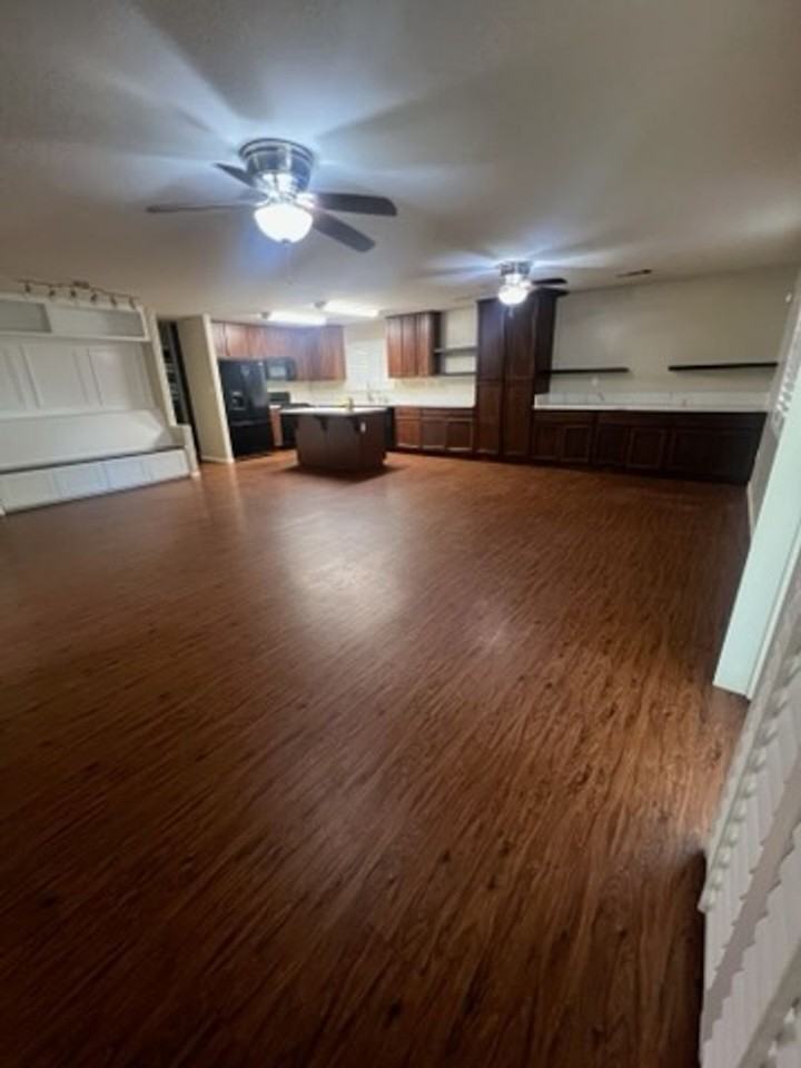 5429 White Wheat Ave - Photo 4 of 21