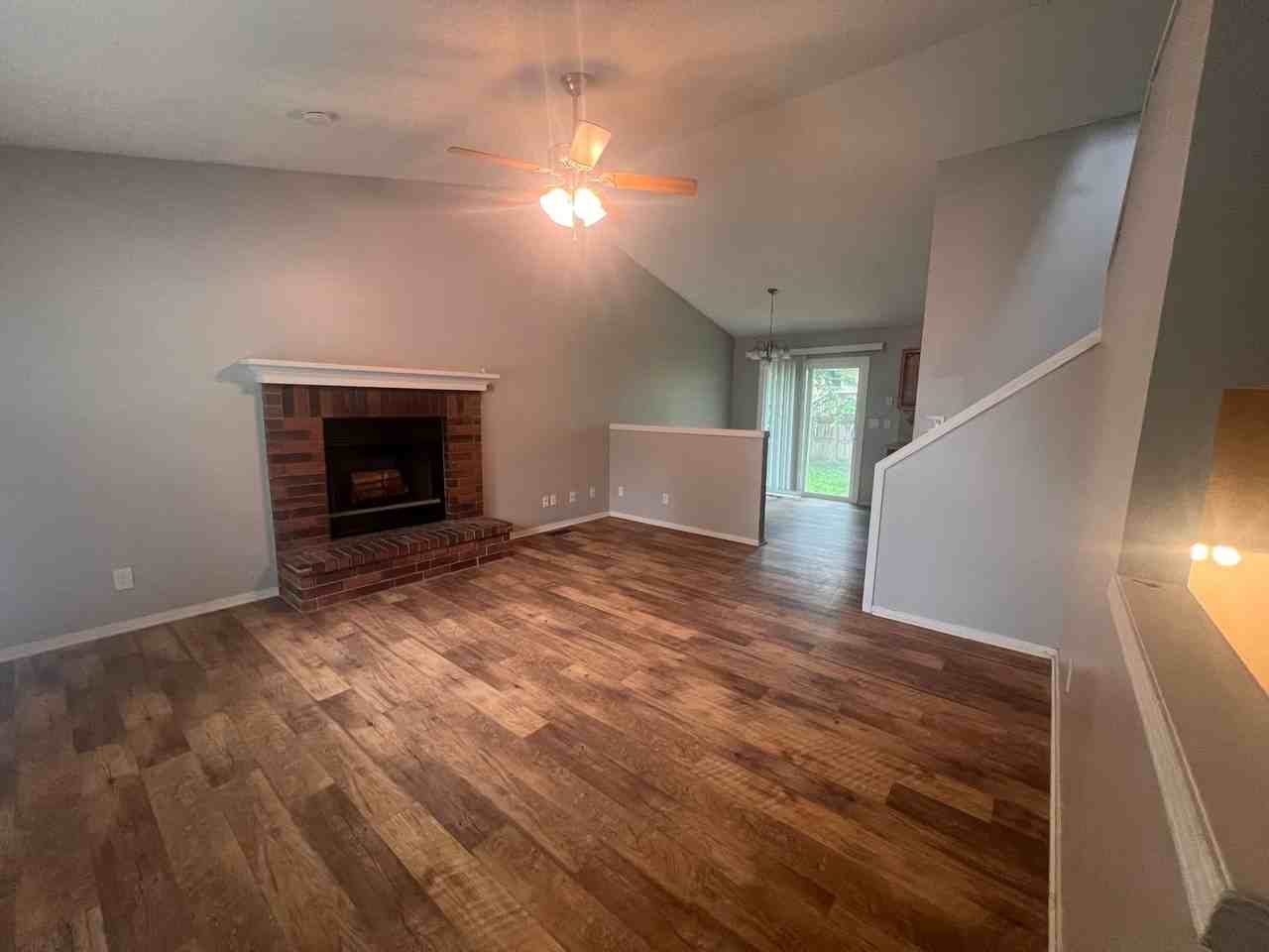 229 W Village Lake Dr - Photo 4 of 22