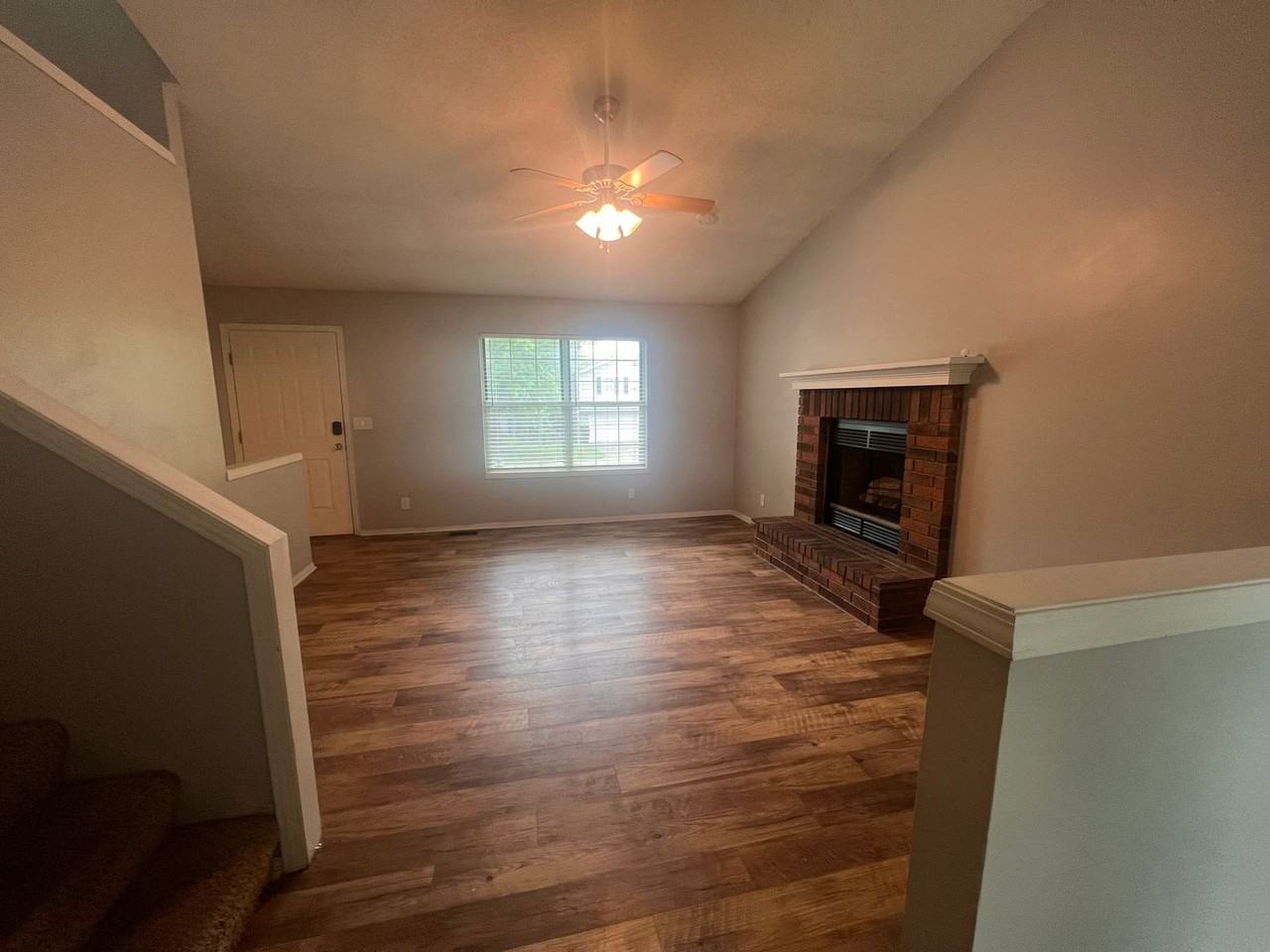 229 W Village Lake Dr - Photo 5 of 22