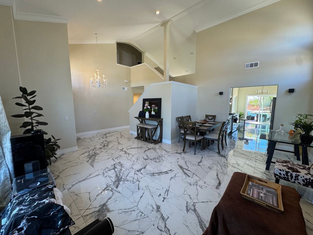 1659 Lisbon Pl - Photo 7 of 27