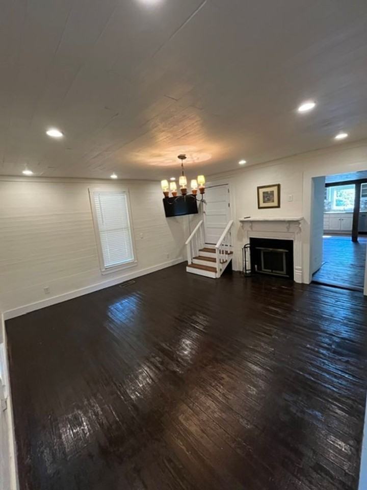 3639 White Sulphur Rd - Photo 2 of 6