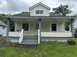 featured image of 15809 Raymond St