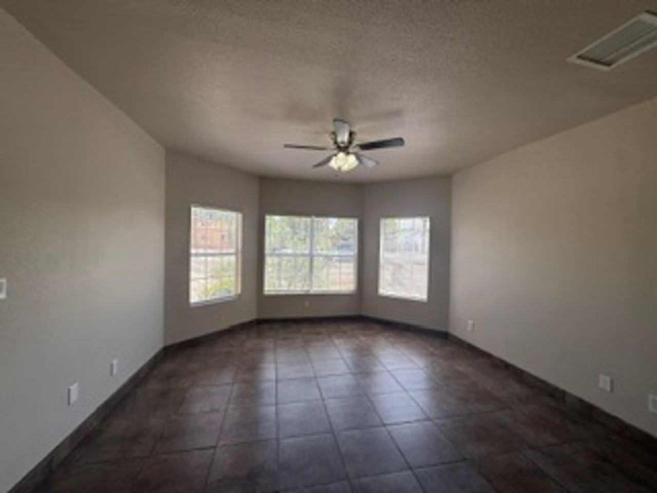 3923 Ramrod Frg - Photo 4 of 36