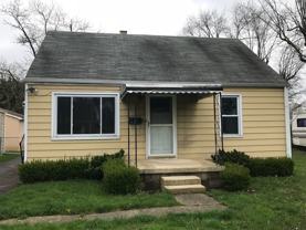 701 Elizabeth Ave - Photo 1 of 1