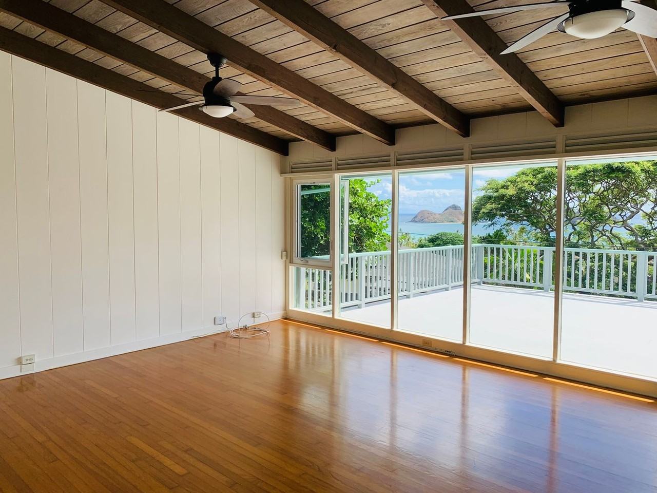340 Lanipo Dr - Photo 2 of 30