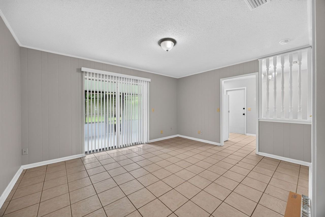 12351 Condor Dr - Photo 7 of 26