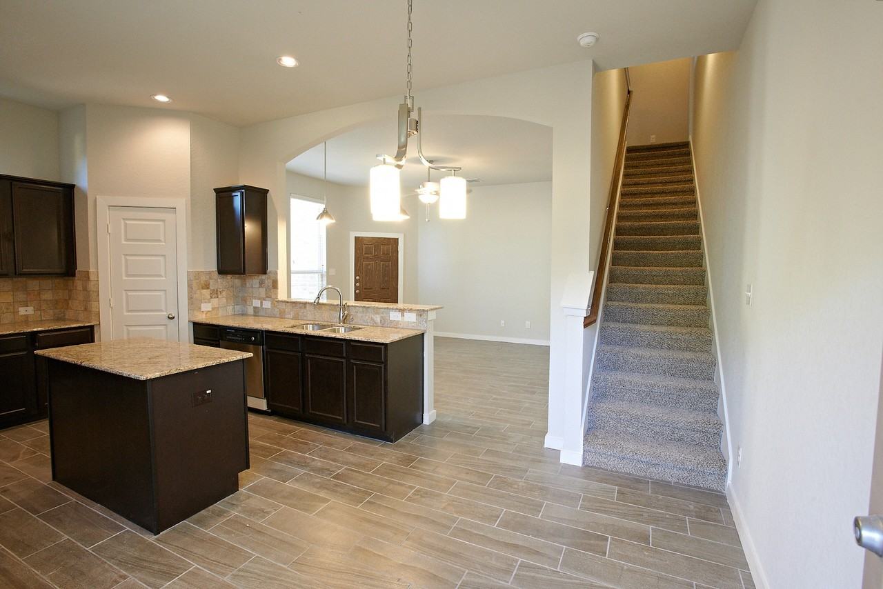 7114 Faith Way #102 - Photo 3 of 10