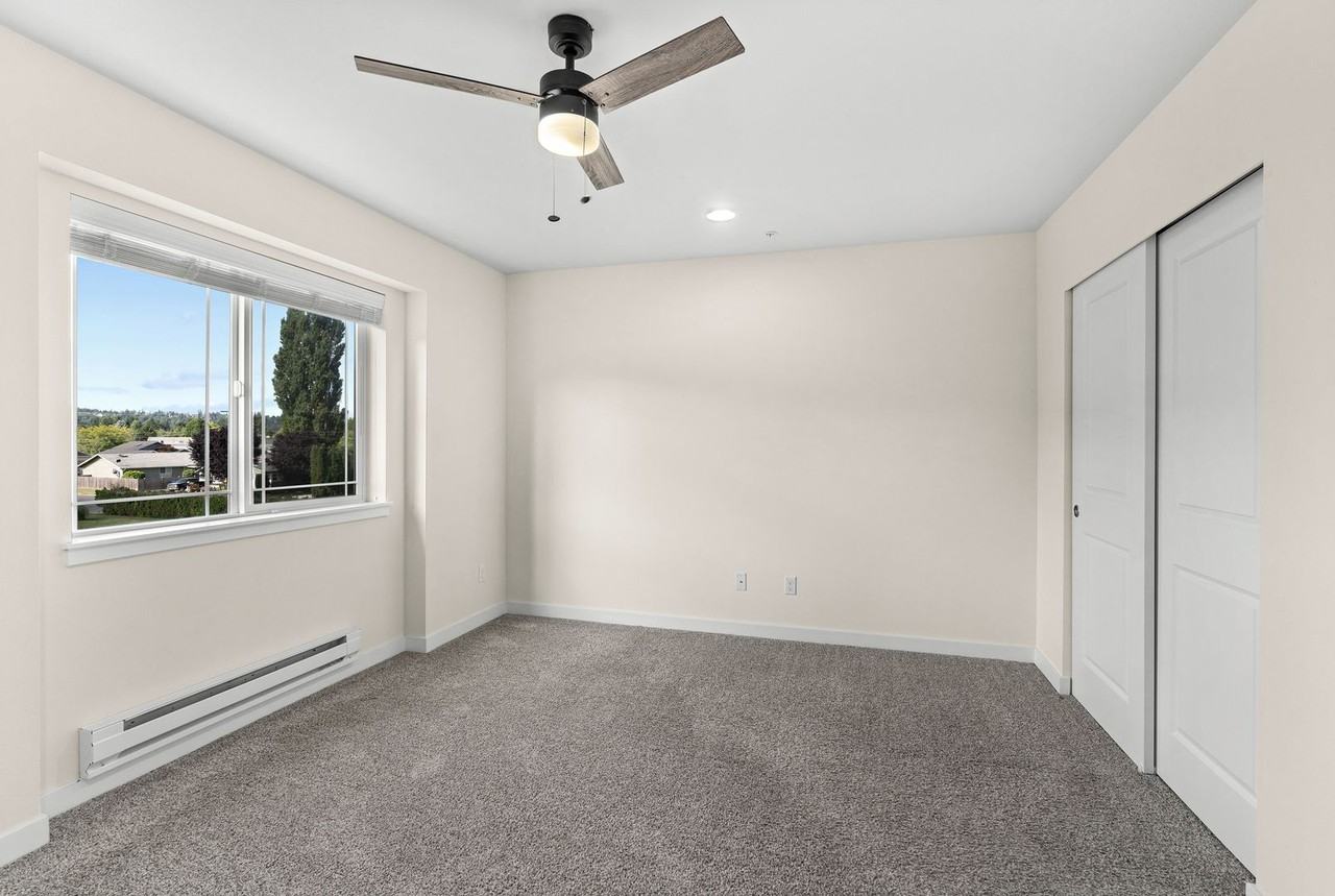 6215 Parker Rd E #6 - Photo 7 of 16