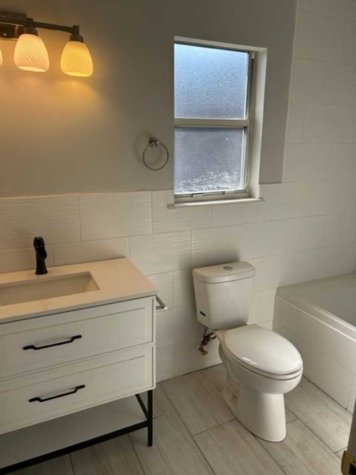 424 Rolling Rock Ct - Photo 3 of 18