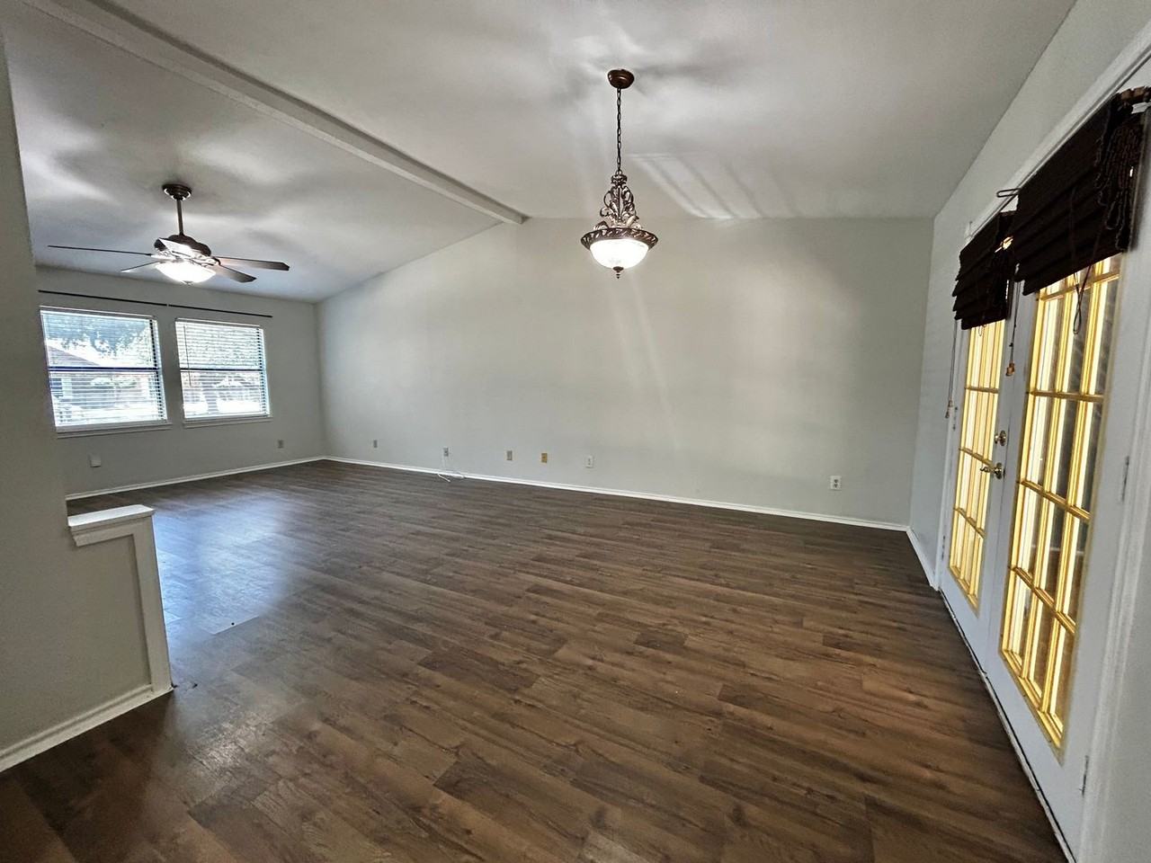 4205 Greencrest Dr - Photo 7 of 22