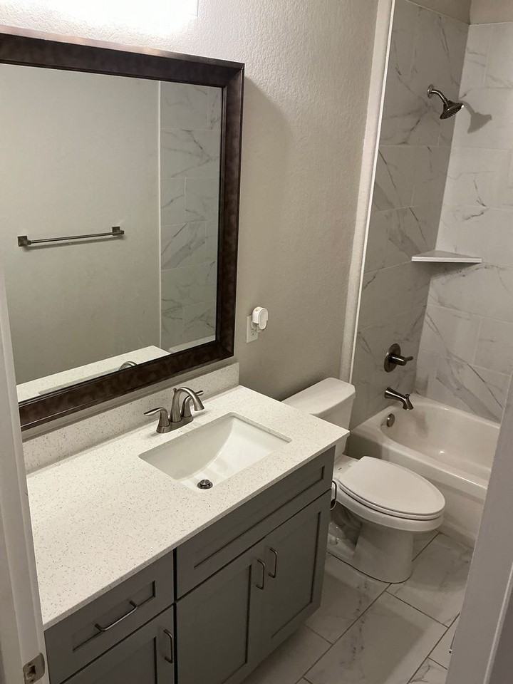 673 The Cottages Dr - Photo 7 of 9