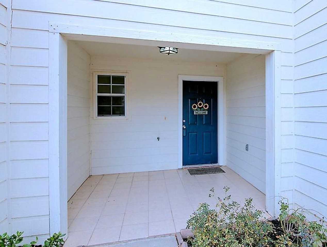 12649 Bay Ave - Photo 2 of 32