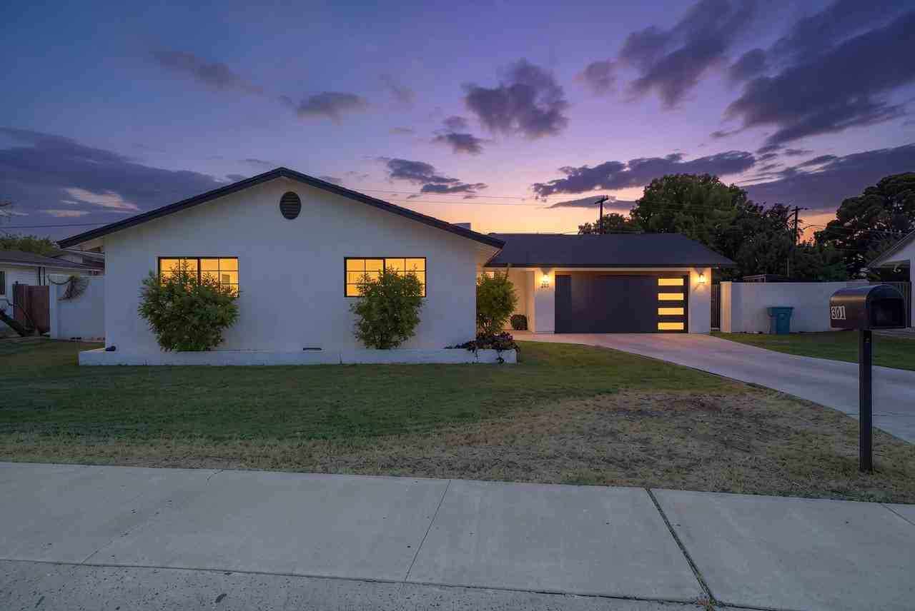 301 E Royal Palm Rd - Photo 3 of 50