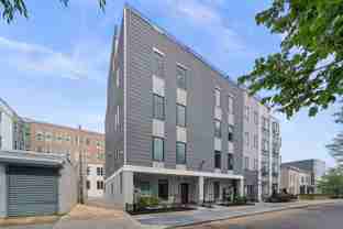 727 16th St NE - Photo 1 of 1
