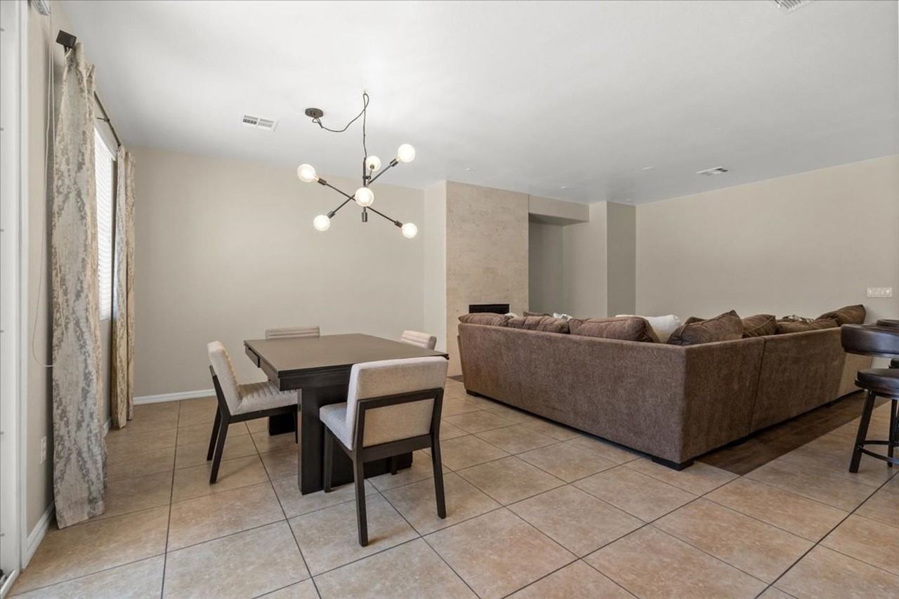 11375 Belmont Lake Dr - Photo 4 of 20