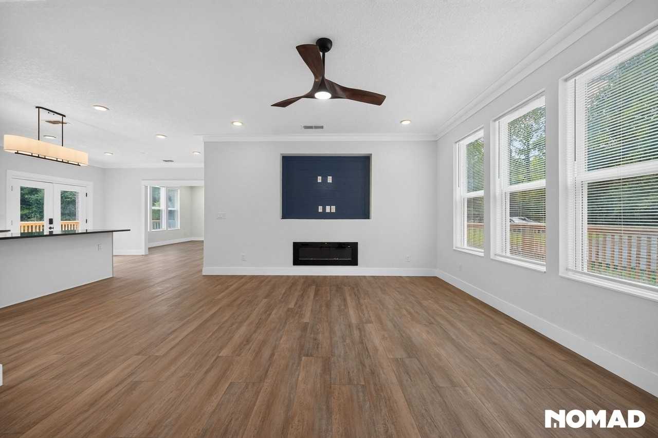 74 Conifer Cir - Photo 3 of 25