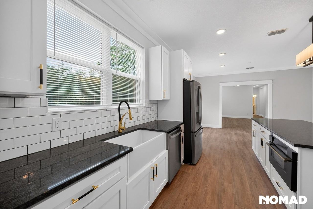 74 Conifer Cir - Photo 5 of 25