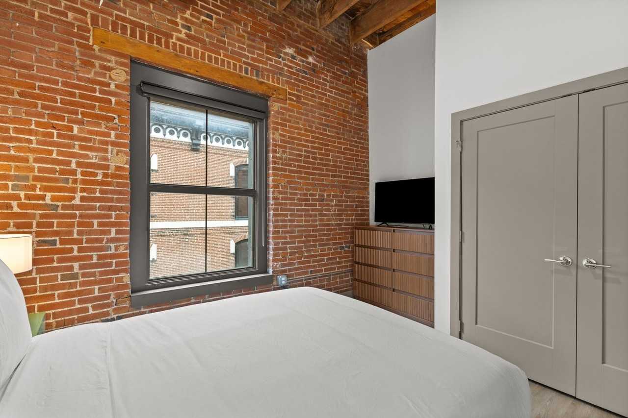 Hoffman Lofts Master Tenant Residential - Photo 5 of 20