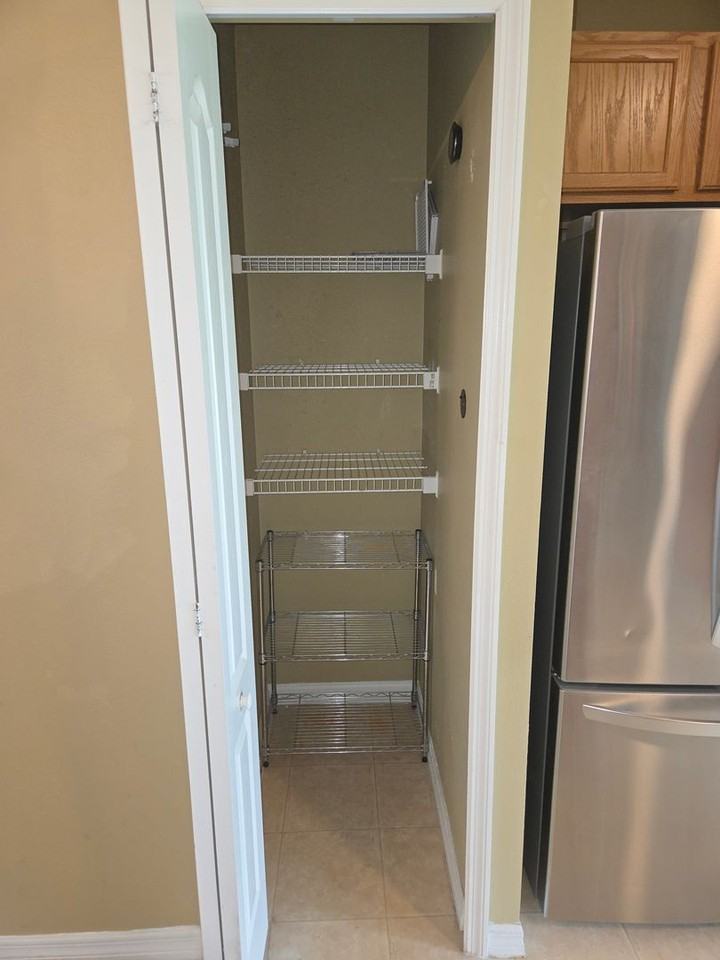 122 Wilton Cir - Photo 7 of 27