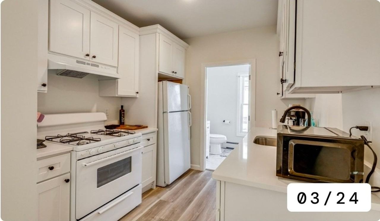 53 Hall St - Photo 4 of 10