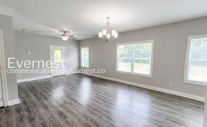 5347 Roosevelt Rd - Photo 5 of 24
