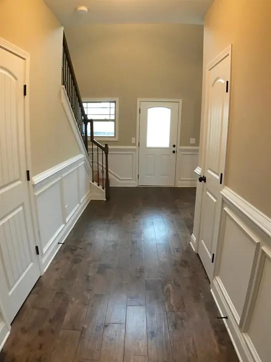 179 Melbourne Dr #NA - Photo 3 of 23