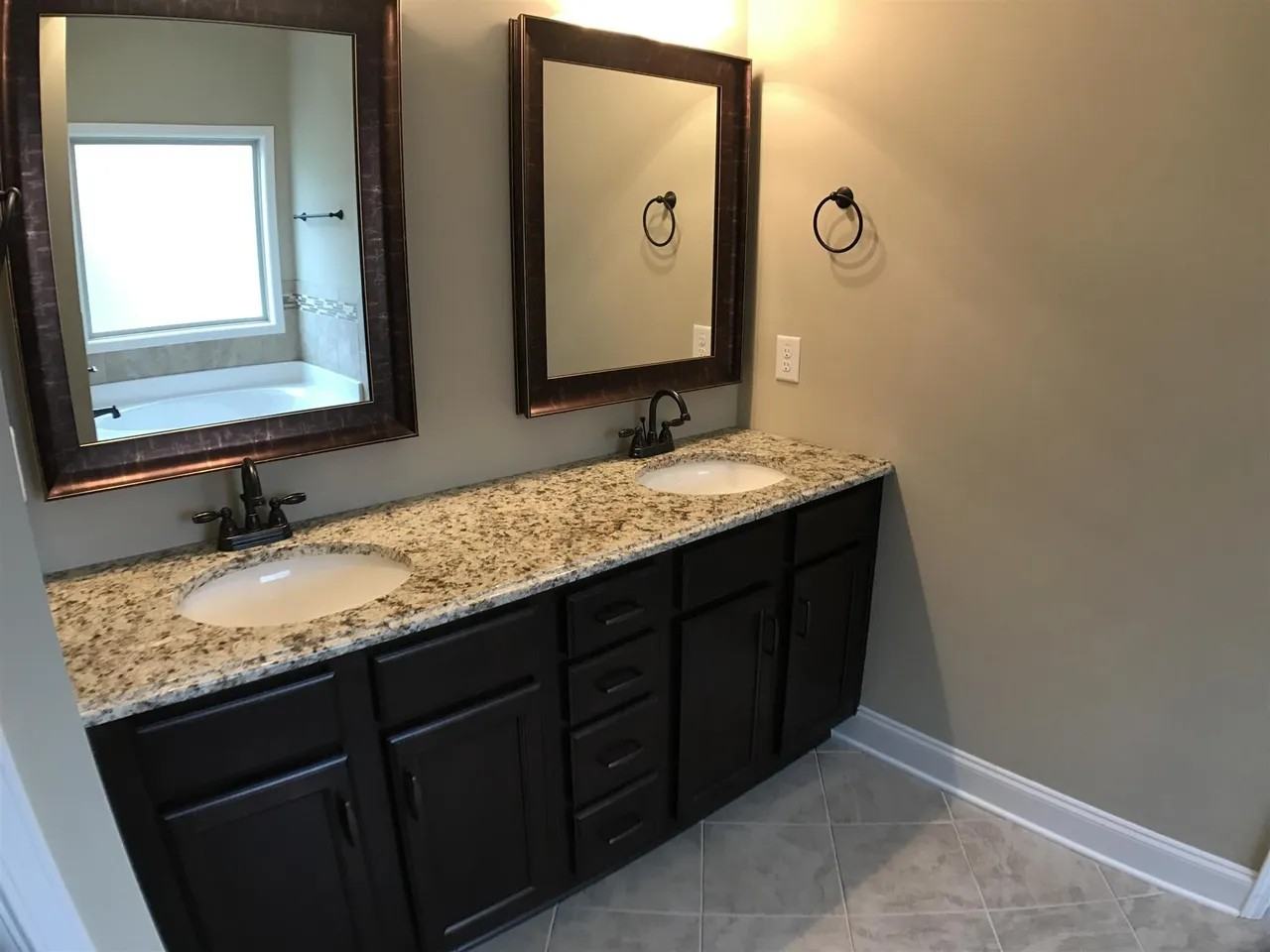 179 Melbourne Dr #NA - Photo 7 of 23