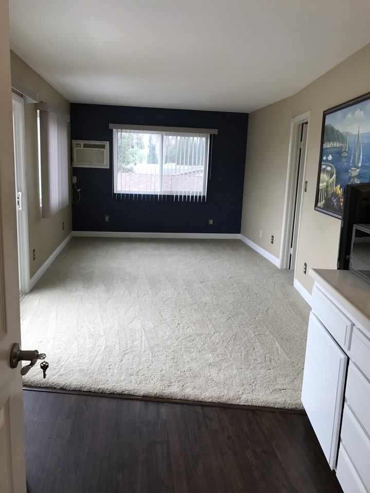 8700 Rumson Dr - Photo 2 of 13