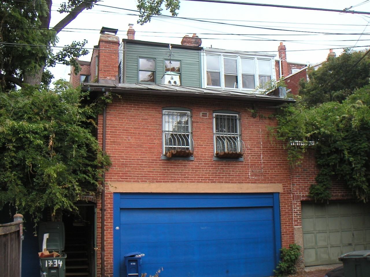 1734 Lamont St Nw #B - Photo 3 of 8