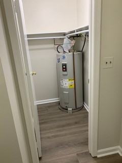 402 6th Ave #18 - Photo 2 of 9